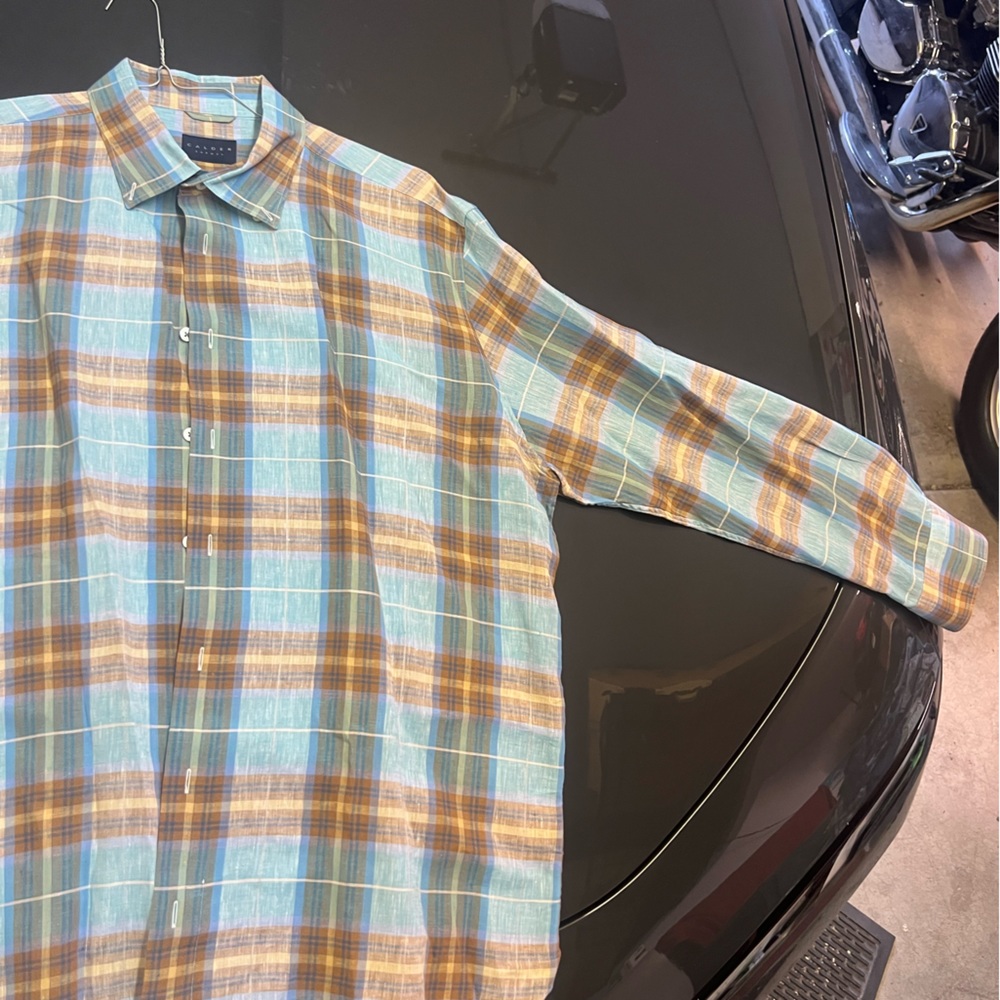 Calder Carmel men’s ling sleeve shirt.  Men’s XXL
